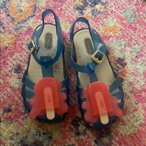 Mini Melissa shoes// GUC// size 10
